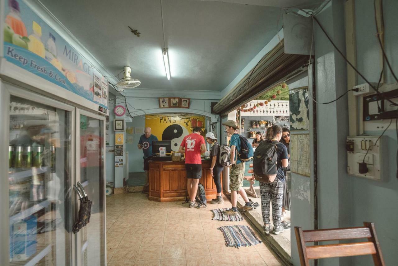 Pan'S Place Vang Vieng Exterior photo