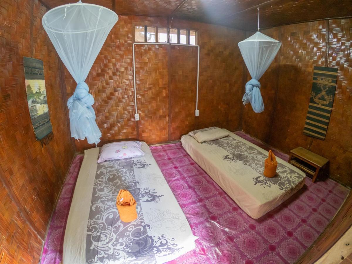 Pan'S Place Vang Vieng Exterior photo