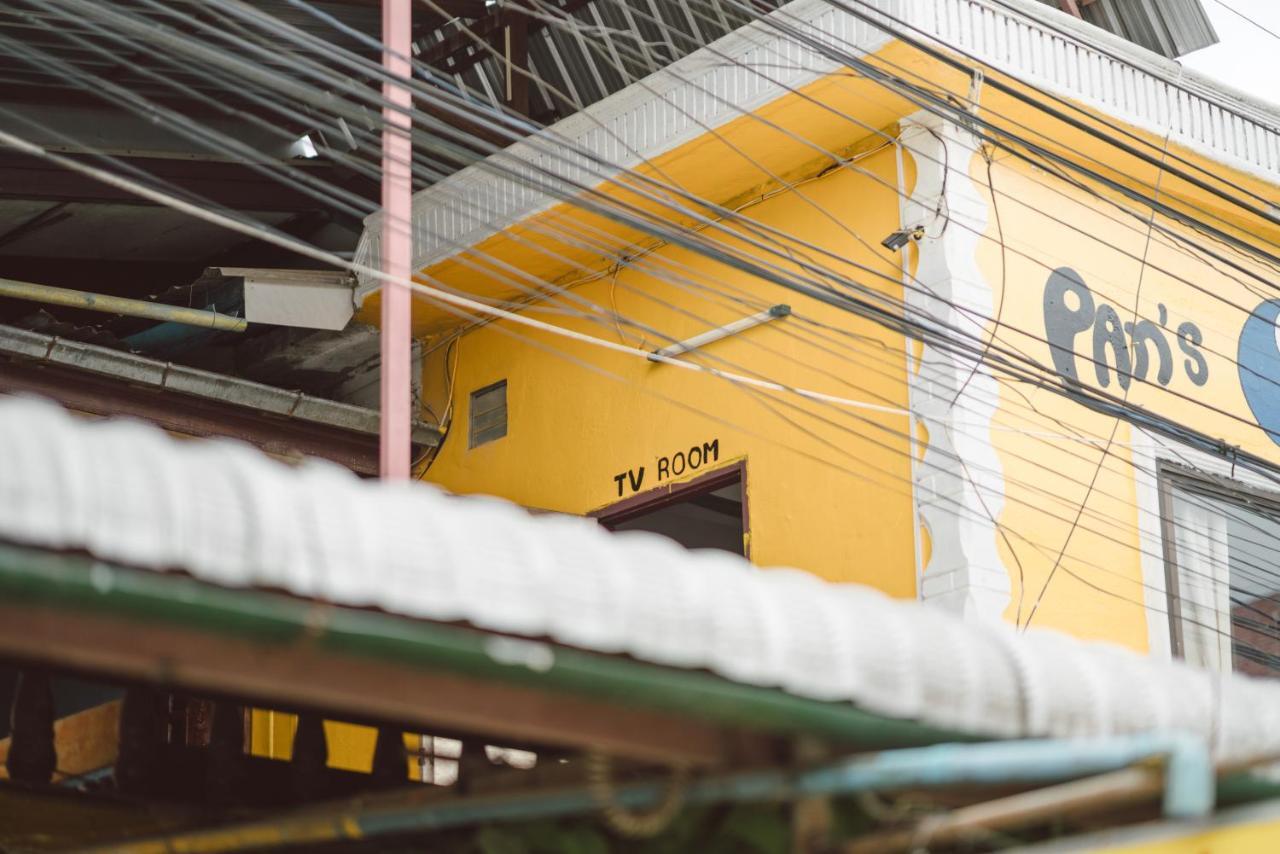 Pan'S Place Vang Vieng Exterior photo